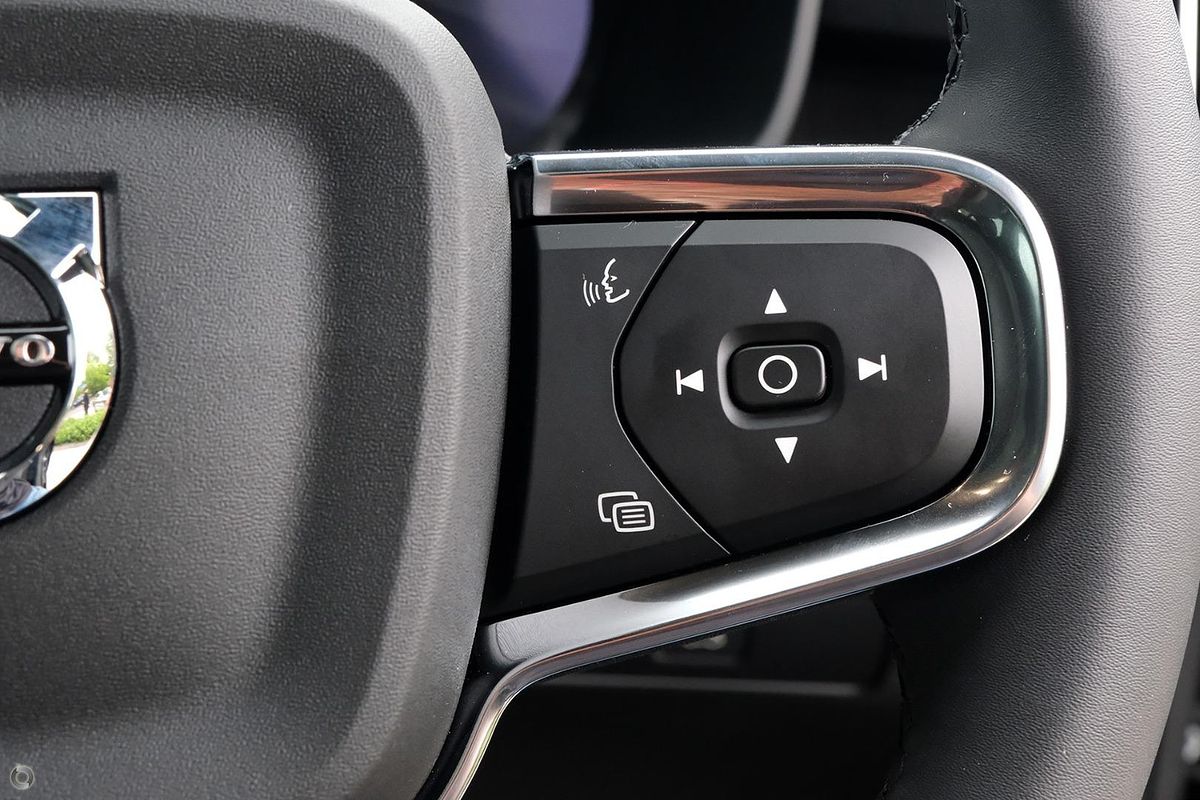 2024 Volvo C40 Recharge Twin