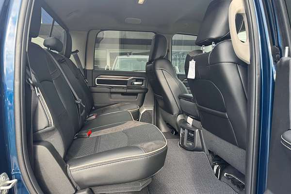 2024 RAM 2500 Laramie Rambox DJ 4X4