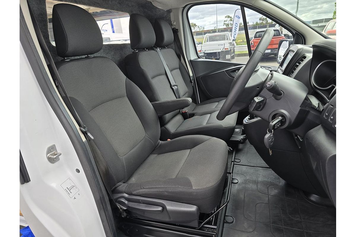2020 Mitsubishi Express GLX+ SN LWB