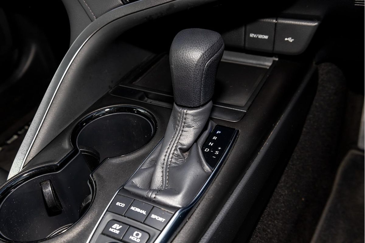 2024 Toyota Camry Ascent AXVH70R
