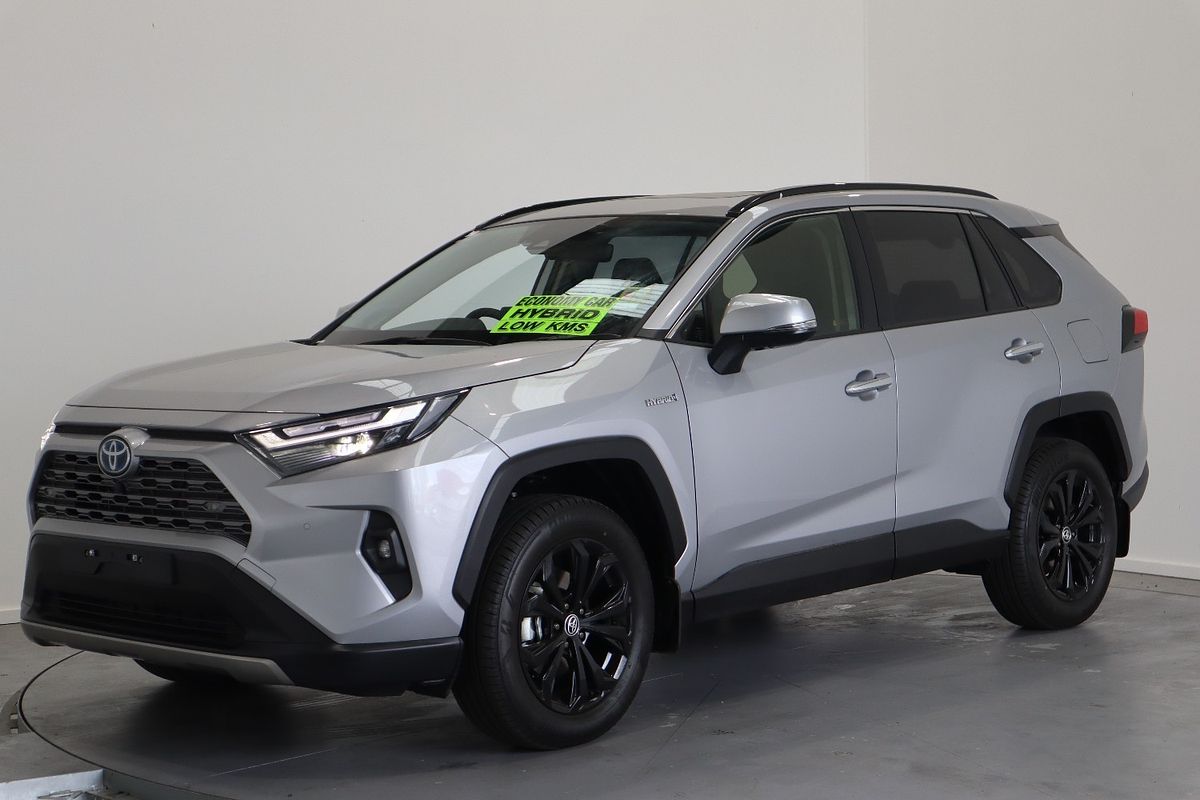 2024 Toyota RAV4 Hybrid Cruiser-AWD 2.5L 5 Door Wagon 4B 001 4B270303A