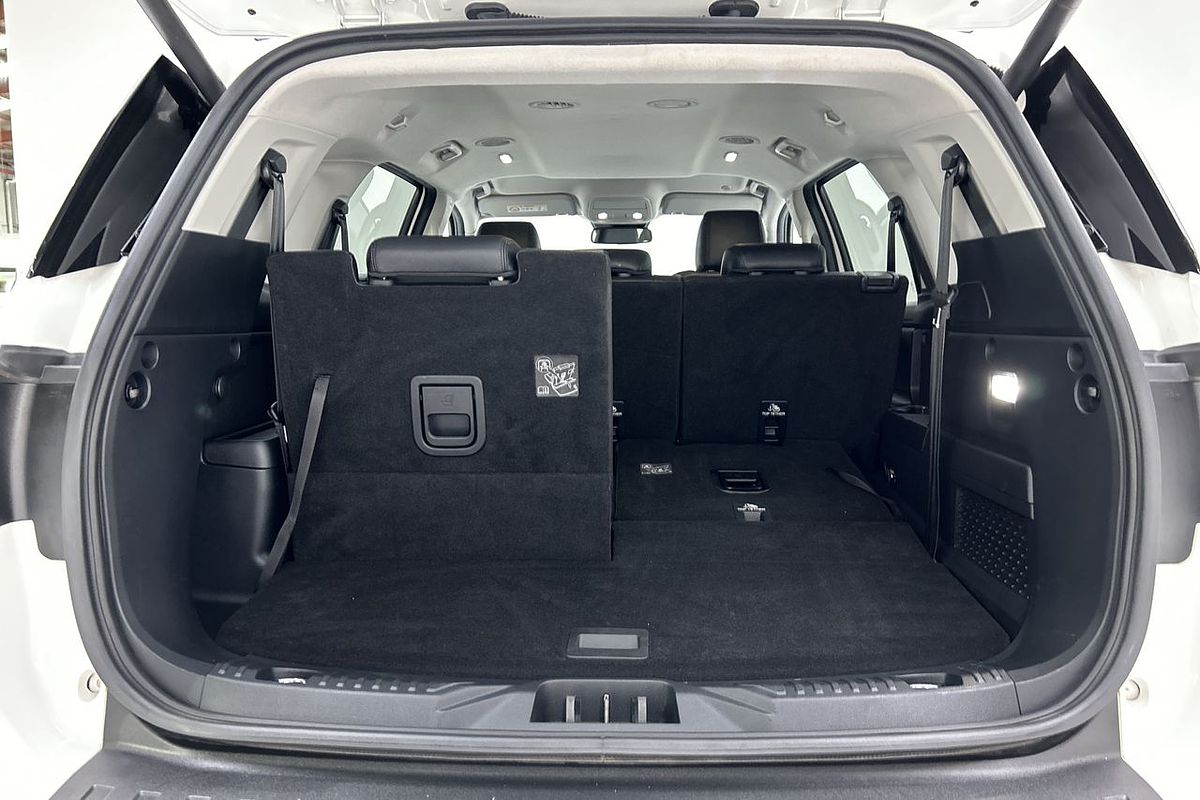 2023 Ford Everest Trend