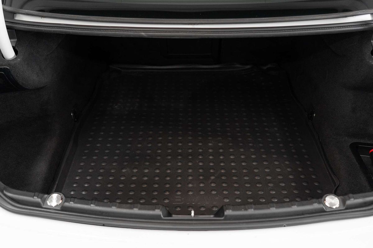 2013 BMW 6 Series 640i F06