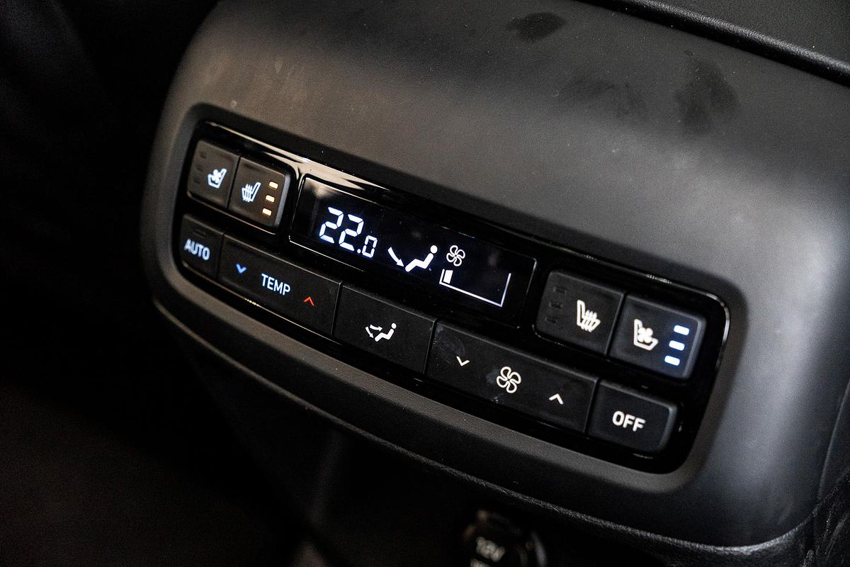 2024 Hyundai Palisade Calligraphy Black Ink LX2.V5