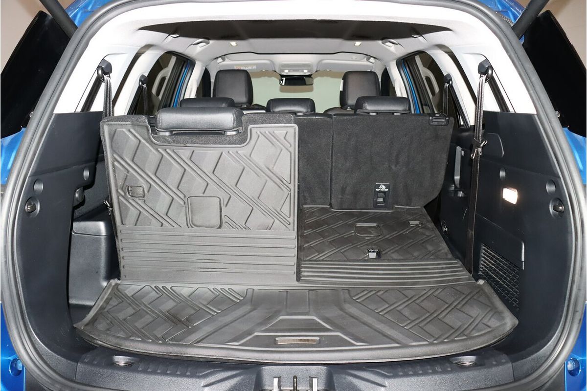 2023 Ford Everest Sport