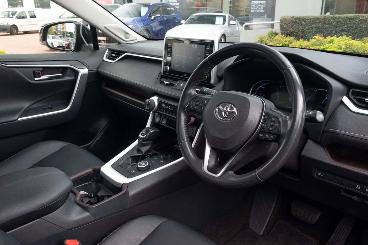 2019 Toyota RAV4 Cruiser AXAH54R