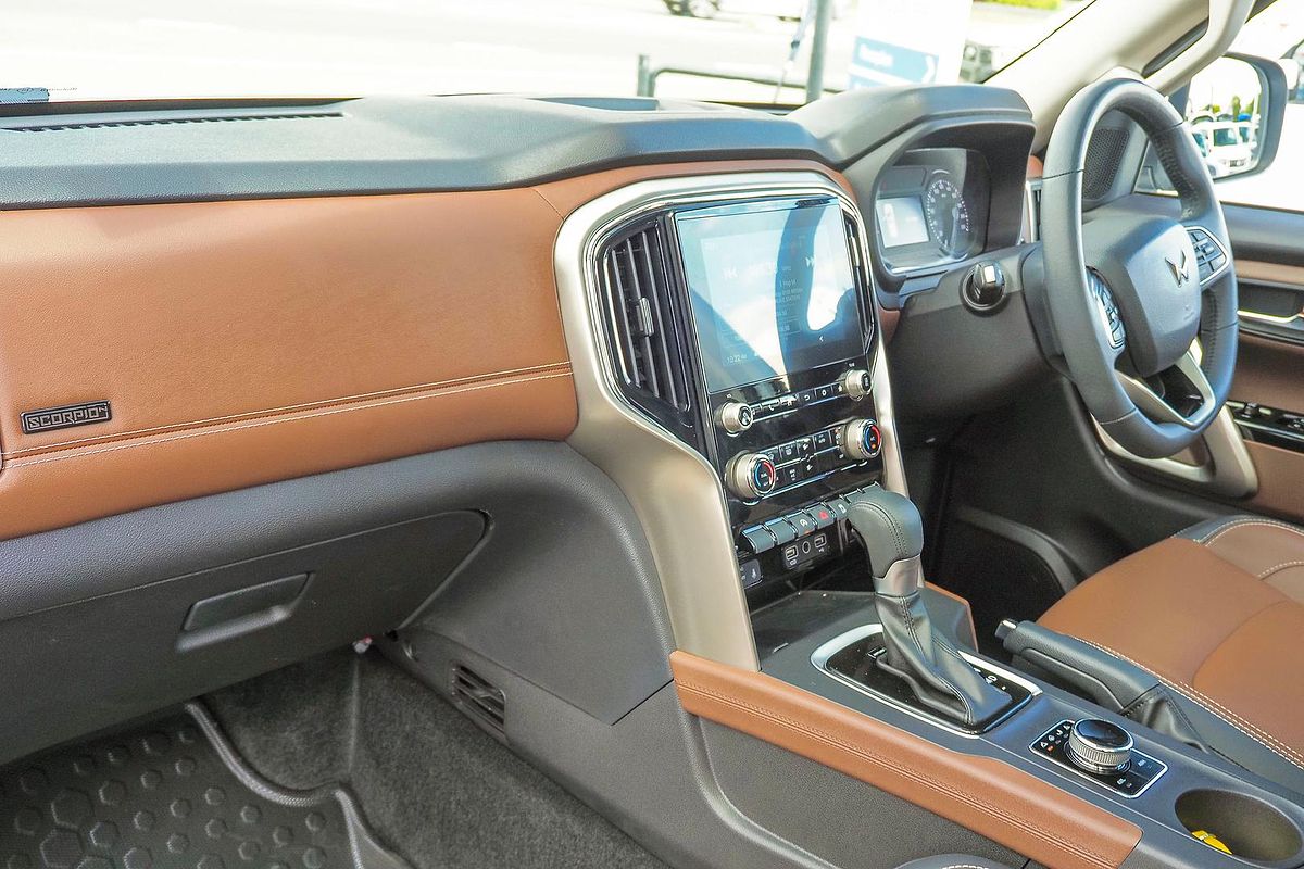 2024 Mahindra Scorpio Z8