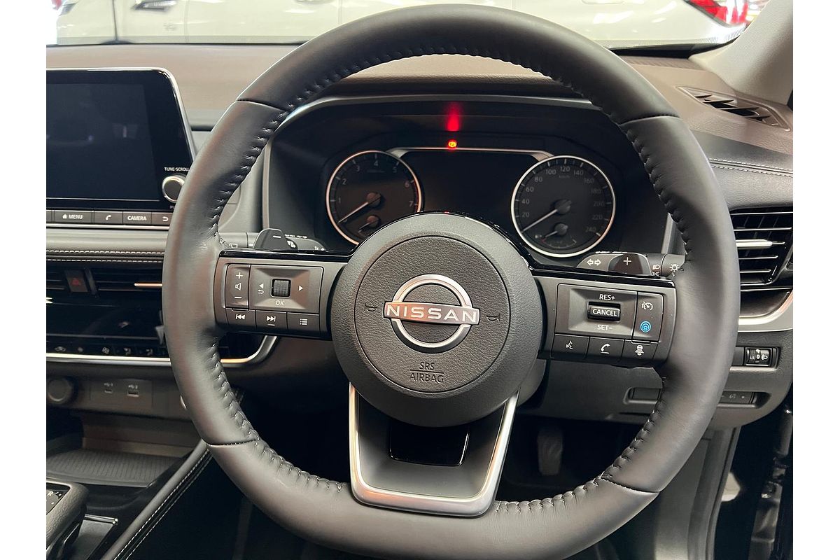 2024 Nissan X-TRAIL ST-L T33