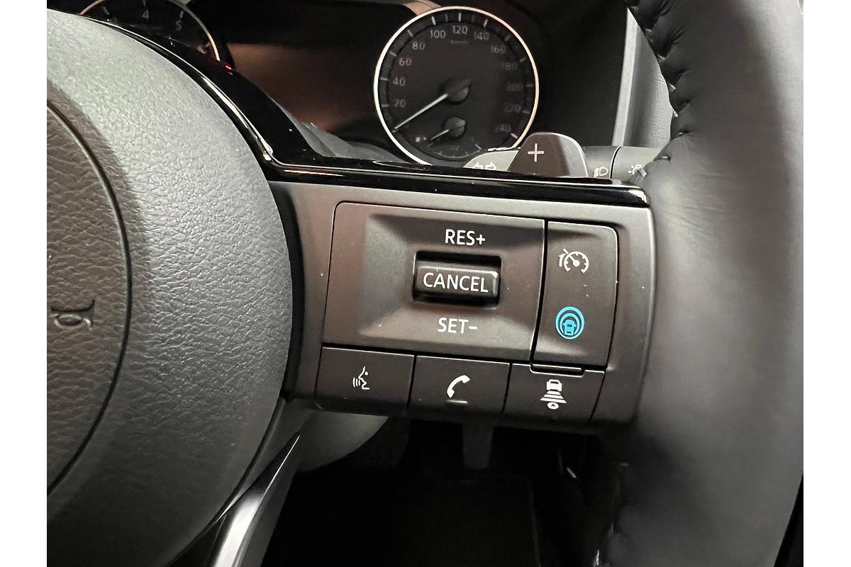 2024 Nissan X-TRAIL ST-L T33