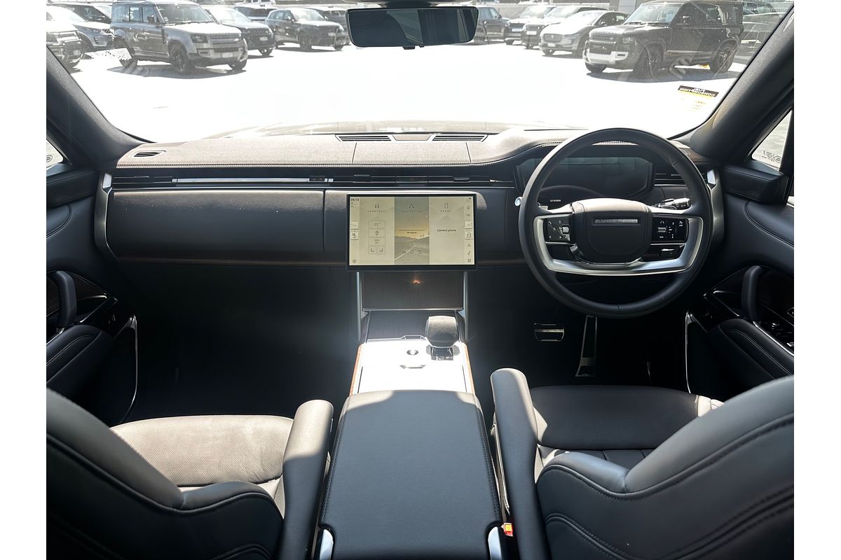 2024 Land Rover Range Rover D350 HSE L460