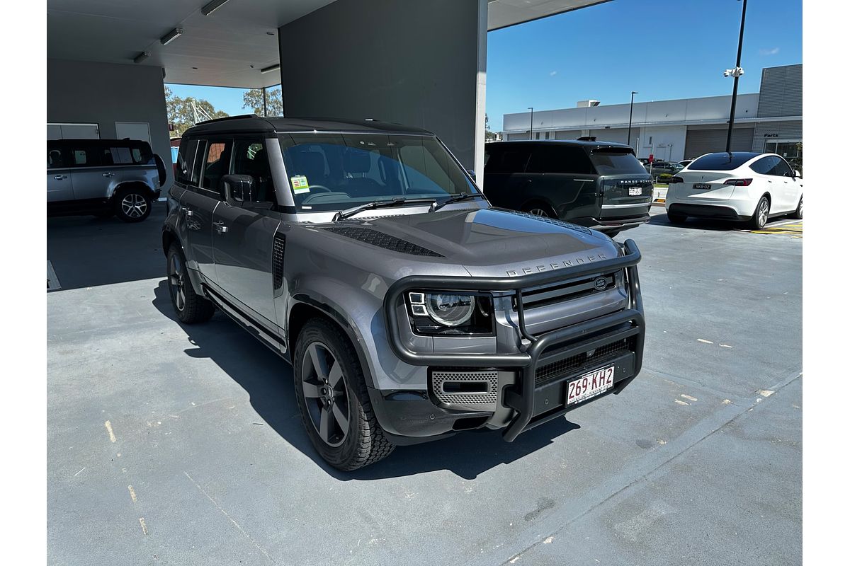 2024 Land Rover Defender 110 P400 X-Dynamic SE L663