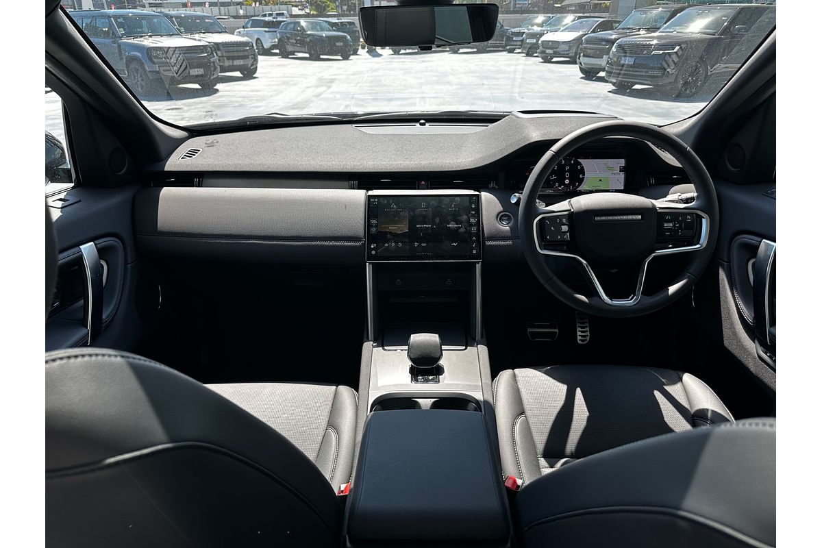 2024 Land Rover Discovery Sport P250 Dynamic SE L550