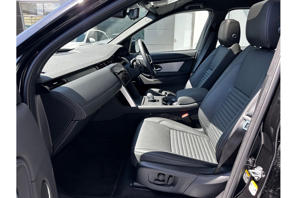 2024 Land Rover Discovery Sport P250 Dynamic SE L550
