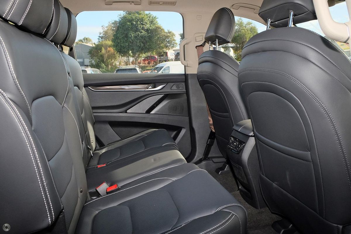 2022 LDV D90 Executive SV9A