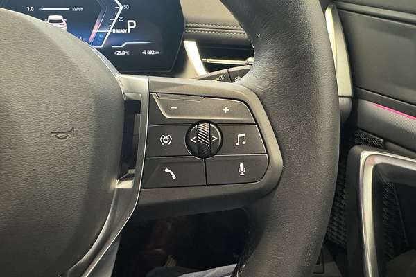 2023 BMW iX1 eDrive20 xLine U11