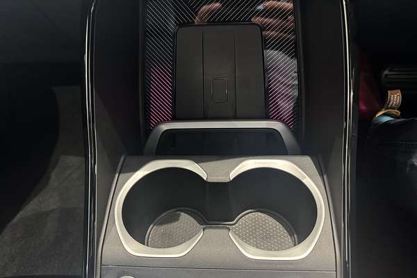 2023 BMW iX1 eDrive20 xLine U11