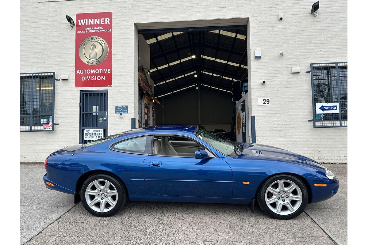 1998 Jaguar XK8 Sport
