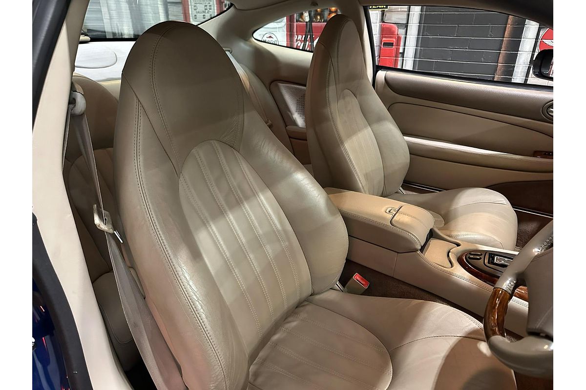1998 Jaguar XK8 Sport