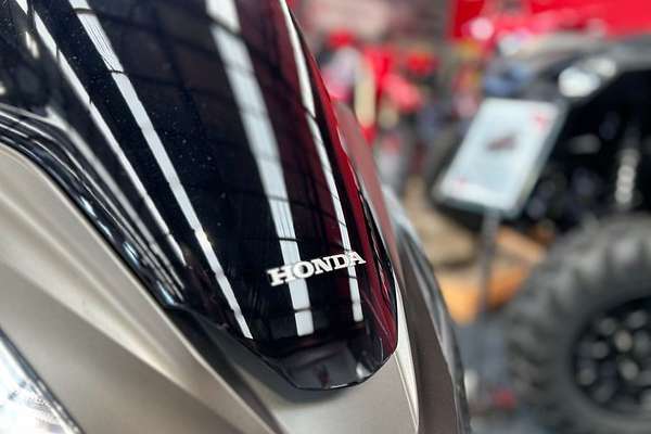 2024 Honda PCX160