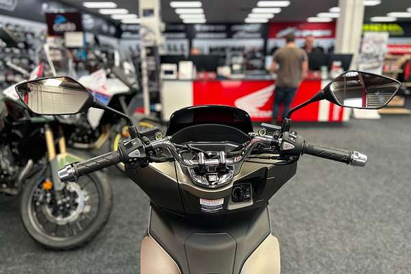 2024 Honda PCX160