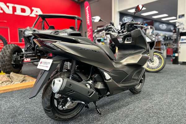 2024 Honda PCX160