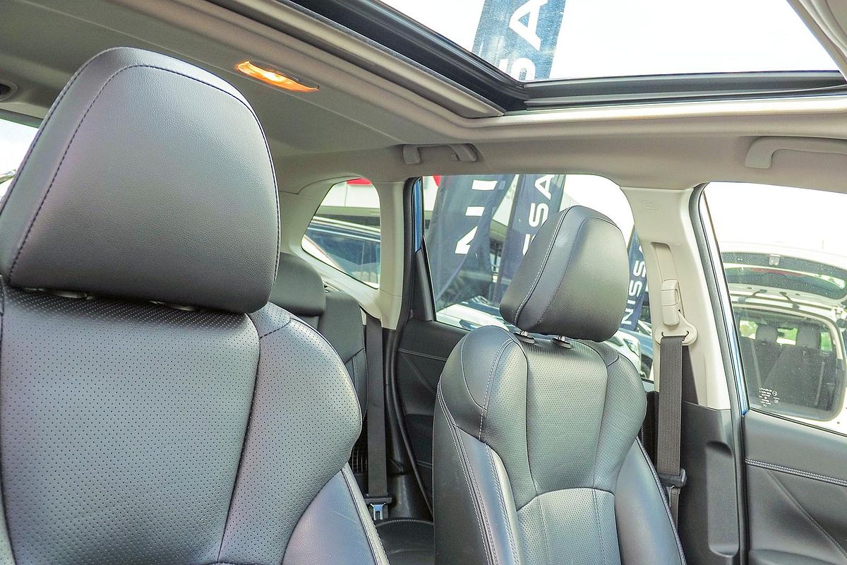 2020 Subaru Forester Hybrid S S5