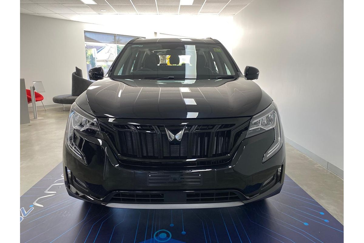 2024 Mahindra XUV700 AX7L Black Edition