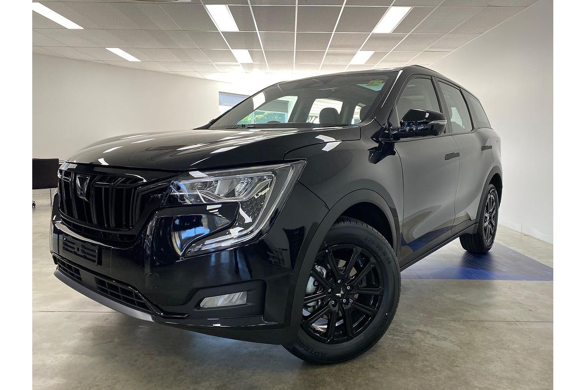 2024 Mahindra XUV700 AX7L Black Edition