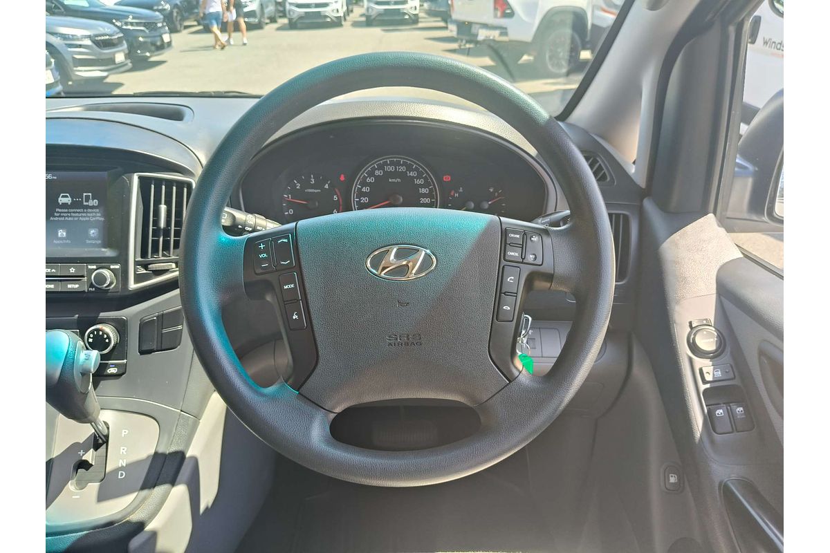 2018 Hyundai iLoad  TQ4