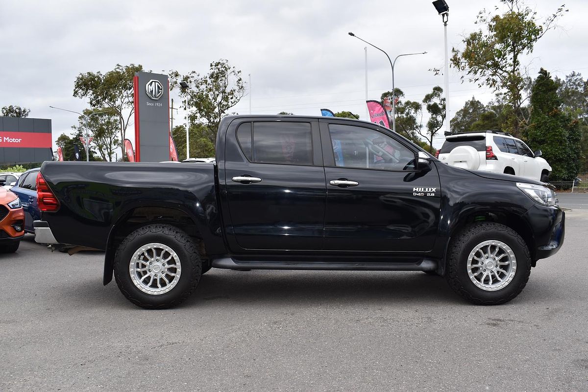 2017 Toyota Hilux SR5 GUN126R 4X4