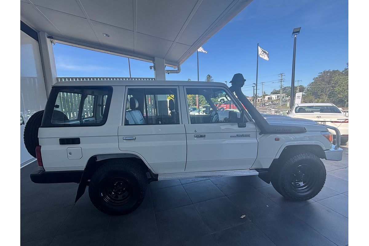 2019 Toyota Landcruiser