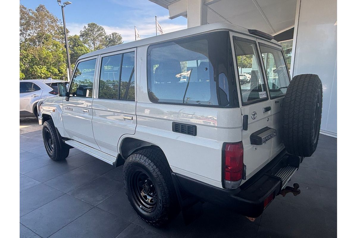 2019 Toyota Landcruiser