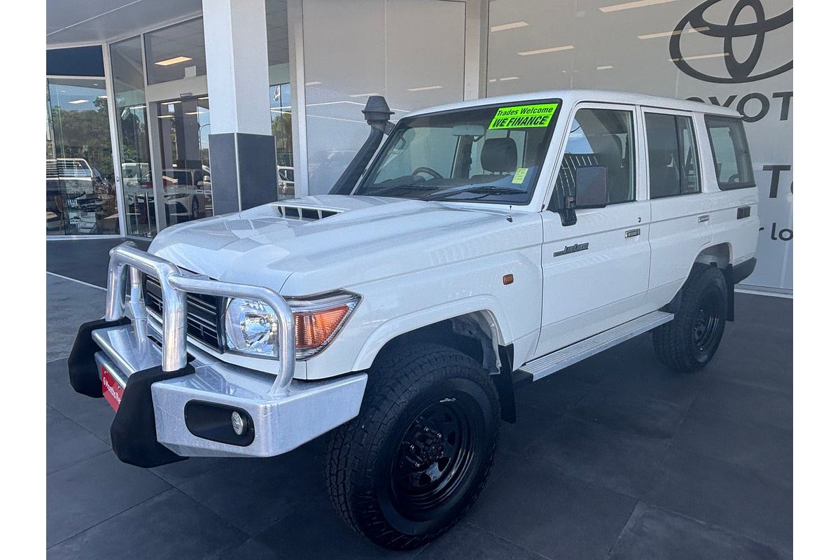 2019 Toyota Landcruiser