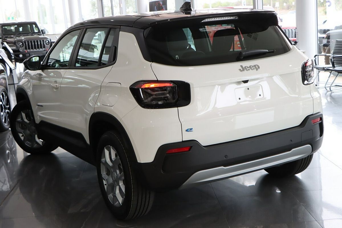 2024 Jeep Avenger Limited JJ