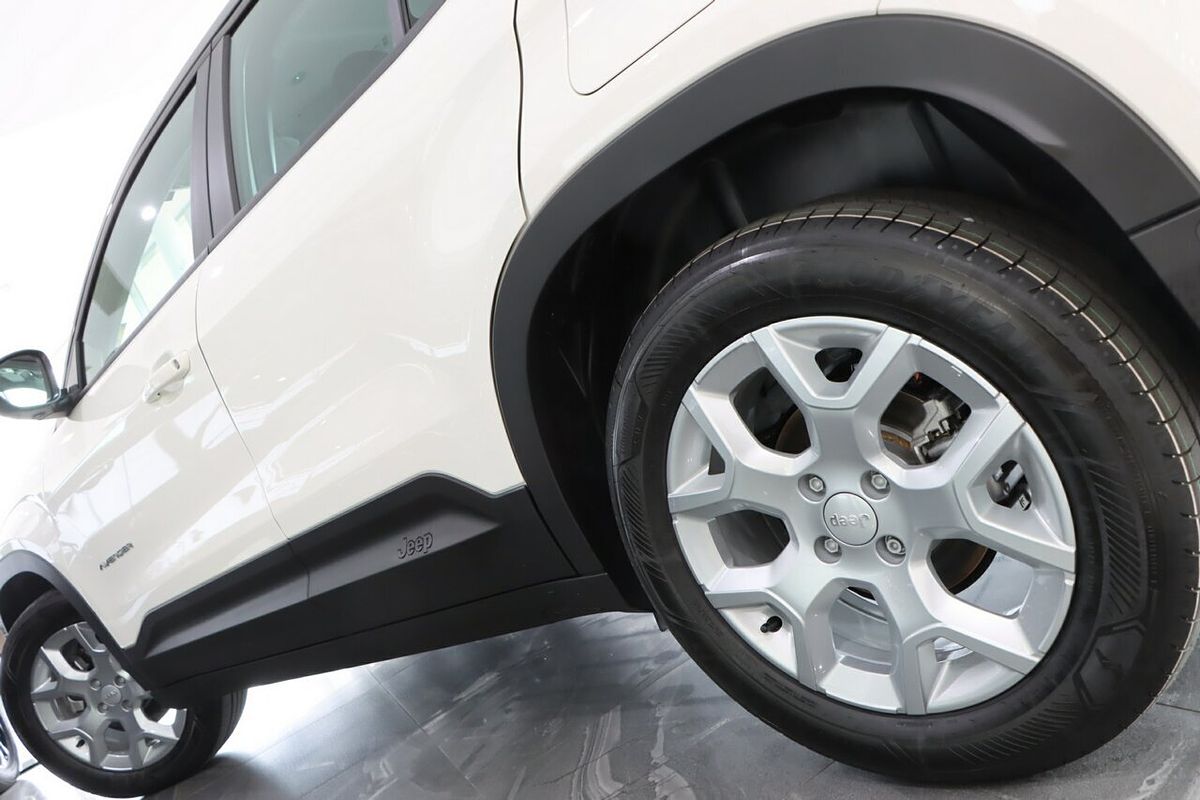 2024 Jeep Avenger Limited JJ