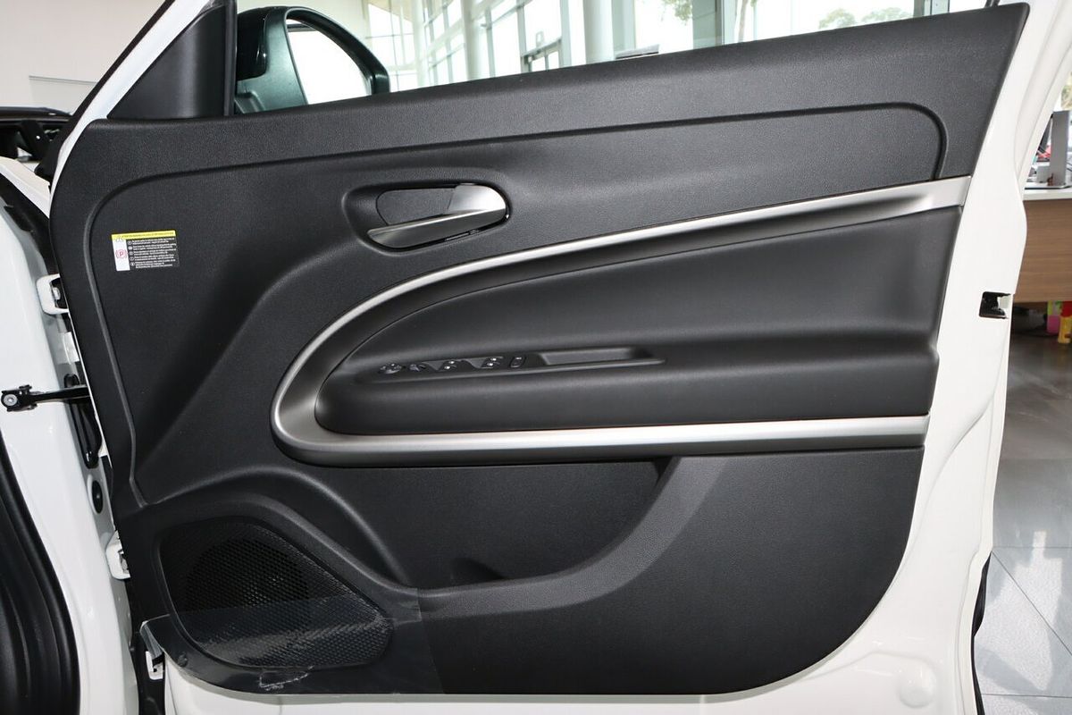 2024 Jeep Avenger Limited JJ
