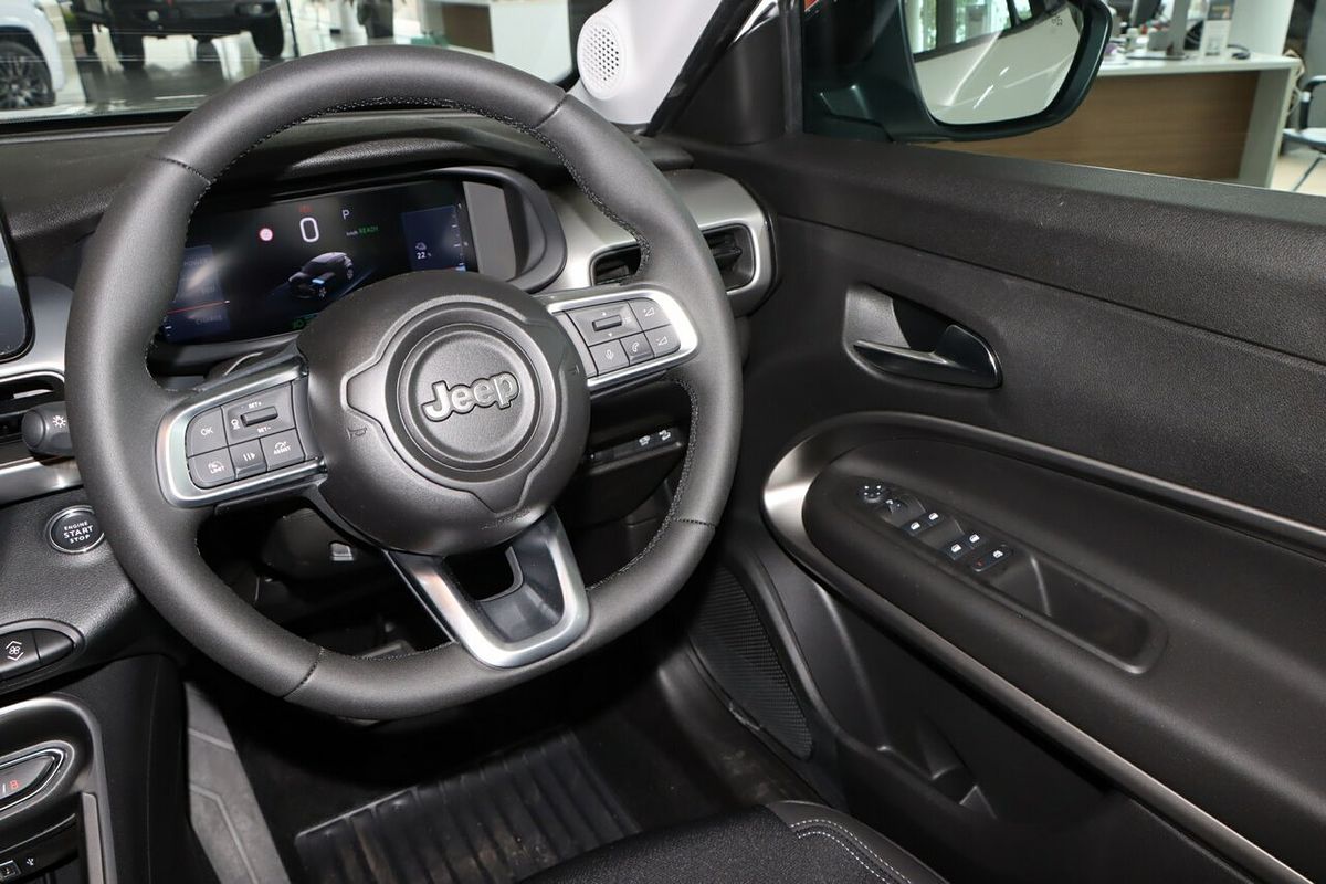 2024 Jeep Avenger Limited JJ