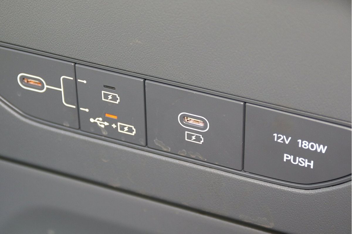 2023 Kia EV9 Earth MV