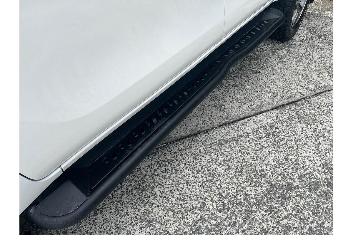 2019 Toyota Hilux SR GUN126R 4X4