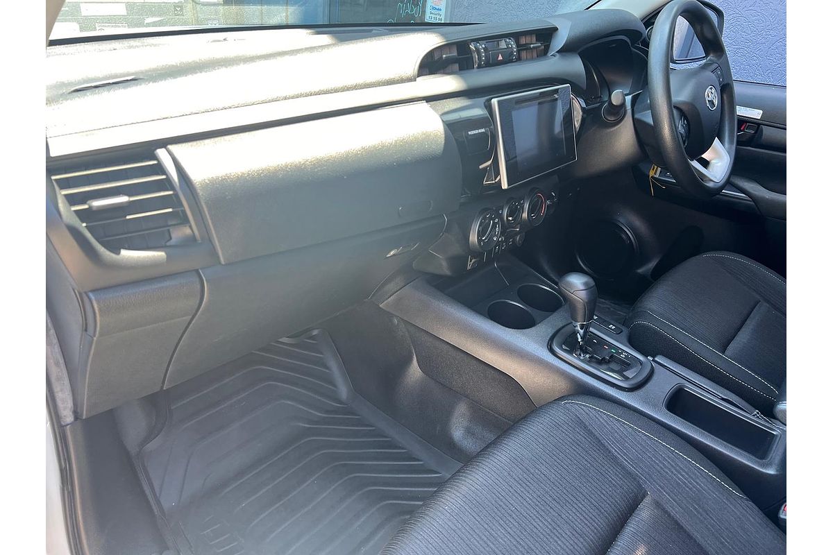 2019 Toyota Hilux SR GUN126R 4X4