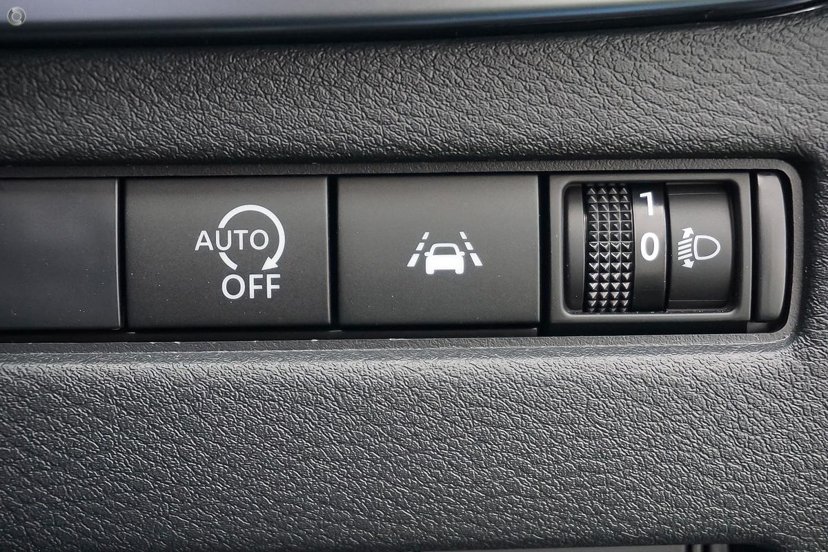 2024 Nissan QASHQAI ST+ J12