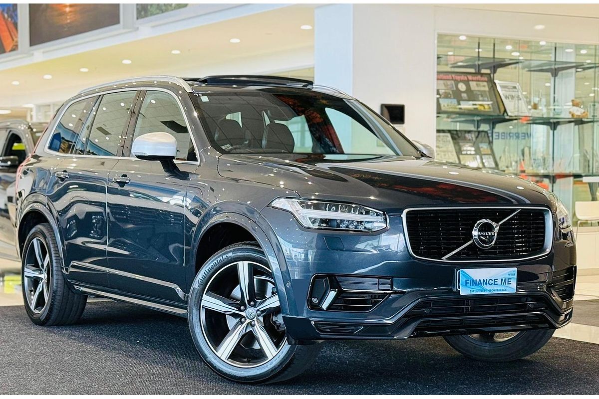 2016 Volvo XC90 T8 R-Design