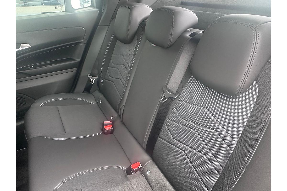 2024 Jeep Avenger Limited JJ