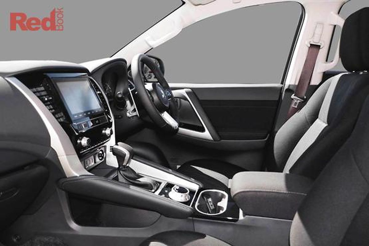 2024 Mitsubishi Pajero Sport GLS QG