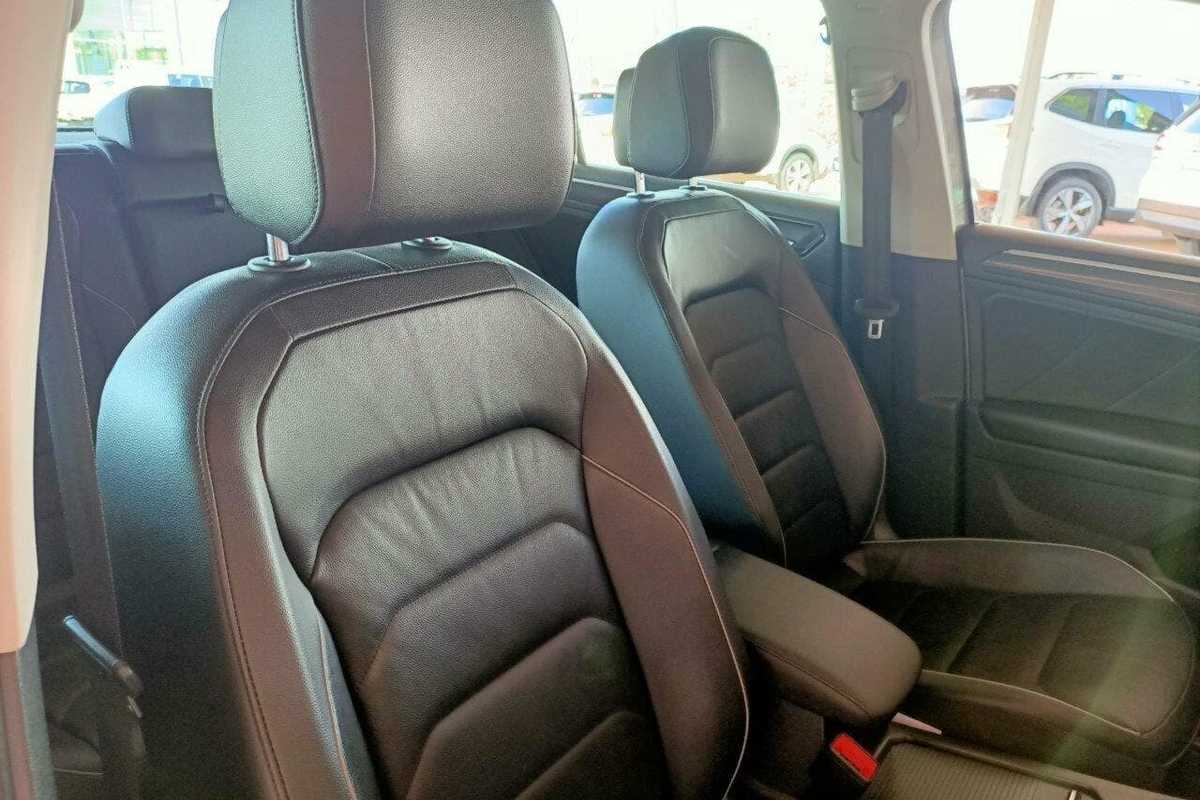 2017 Volkswagen TIGUAN 140TDI Highline 5N