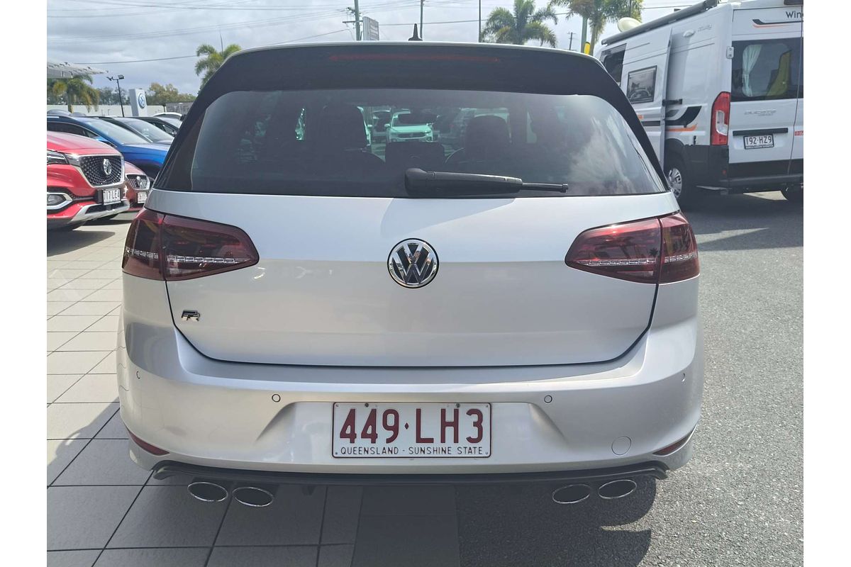 2017 Volkswagen Golf R 7