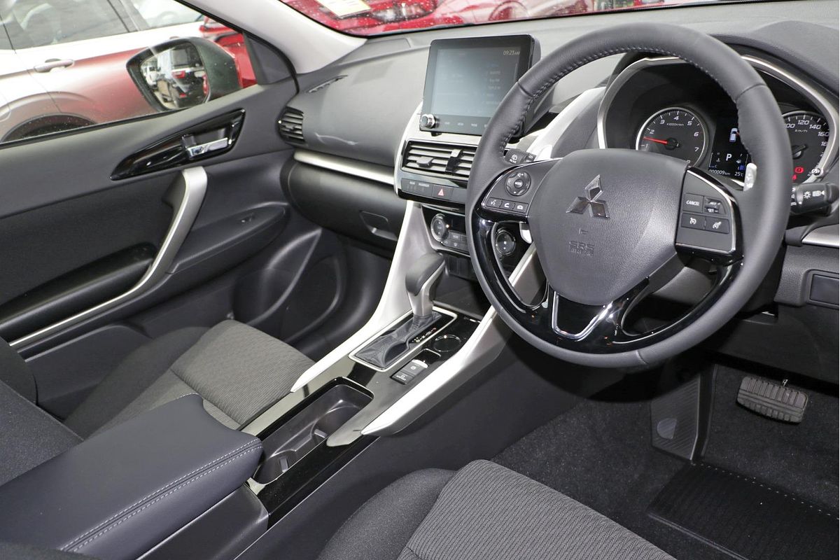 2024 Mitsubishi Eclipse Cross LS YB