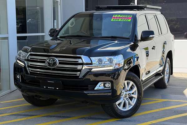 2019 Toyota Landcruiser Sahara VDJ200R