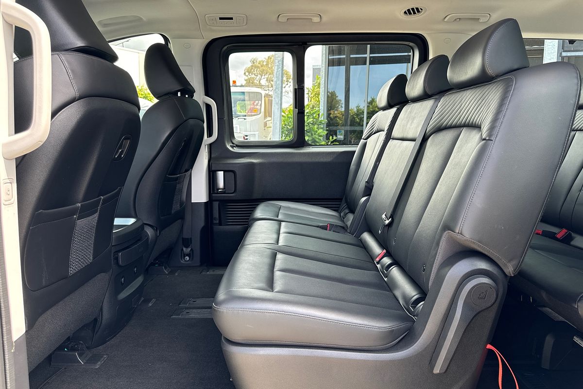 2021 Hyundai STARIA Highlander US4.V1