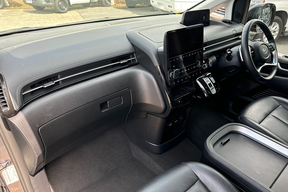 2021 Hyundai STARIA Highlander US4.V1